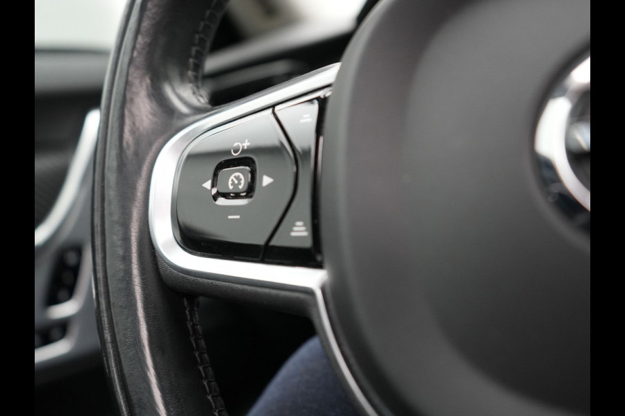 Volvo V90 T5 Inscription 255pk Automaat | Panodak | Trekhaak af Fabriek | Adaptive Cruise | Luxe Lederen Comfortzetels Massage & Memory |  Head Up | Bowers & Wilkins | 360 Camera | BLIS | 20"L.M |