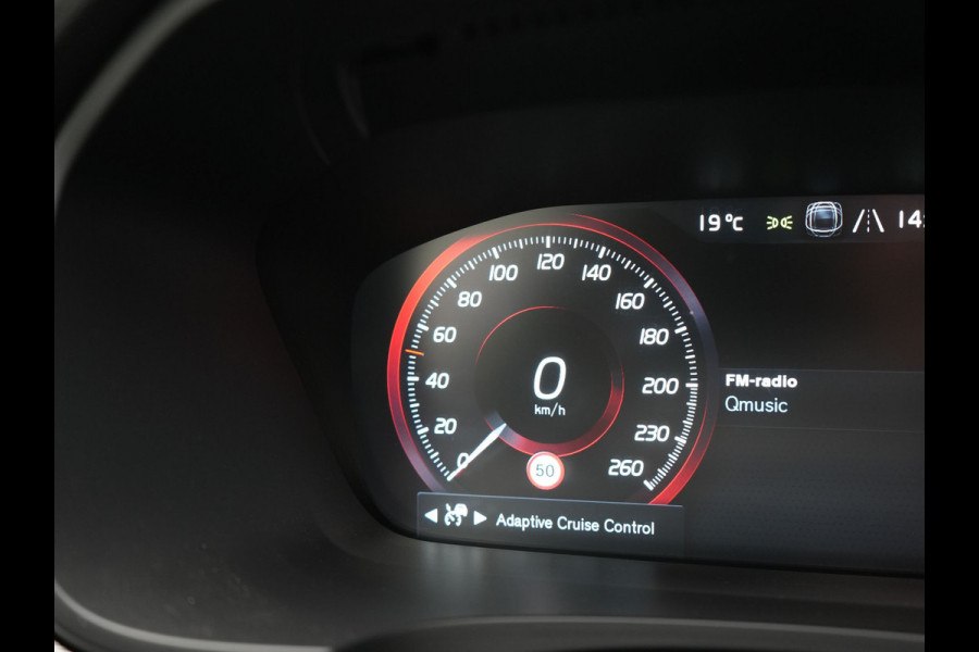 Volvo V90 T5 Inscription 255pk Automaat | Panodak | Trekhaak af Fabriek | Adaptive Cruise | Luxe Lederen Comfortzetels Massage & Memory |  Head Up | Bowers & Wilkins | 360 Camera | BLIS | 20"L.M |
