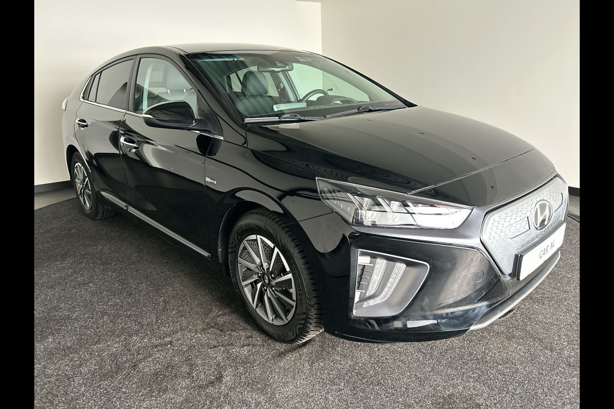 Hyundai IONIQ Comfort EV 38 kWh | Auto in nieuwstaat! | Infinity sound | Stoelverwarming Hyundai IONIQ Comfort EV 38 kWh | Auto in nieuwstaat! | Infinity sound | Stoelverwarming