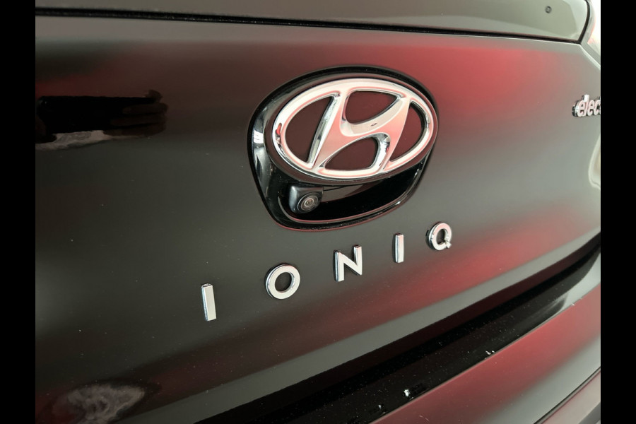 Hyundai IONIQ Comfort EV 38 kWh | Auto in nieuwstaat! | Infinity sound | Stoelverwarming