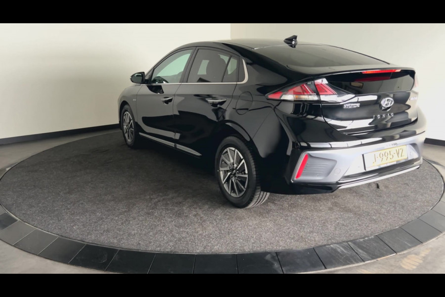Hyundai IONIQ Comfort EV 38 kWh | Auto in nieuwstaat! | Infinity sound | Stoelverwarming