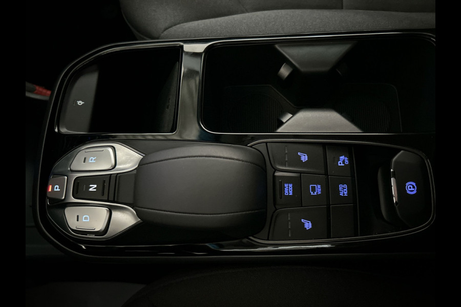 Hyundai IONIQ Comfort EV 38 kWh | Auto in nieuwstaat! | Infinity sound | Stoelverwarming