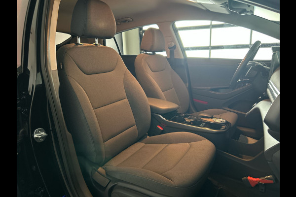 Hyundai IONIQ Comfort EV 38 kWh | Auto in nieuwstaat! | Infinity sound | Stoelverwarming