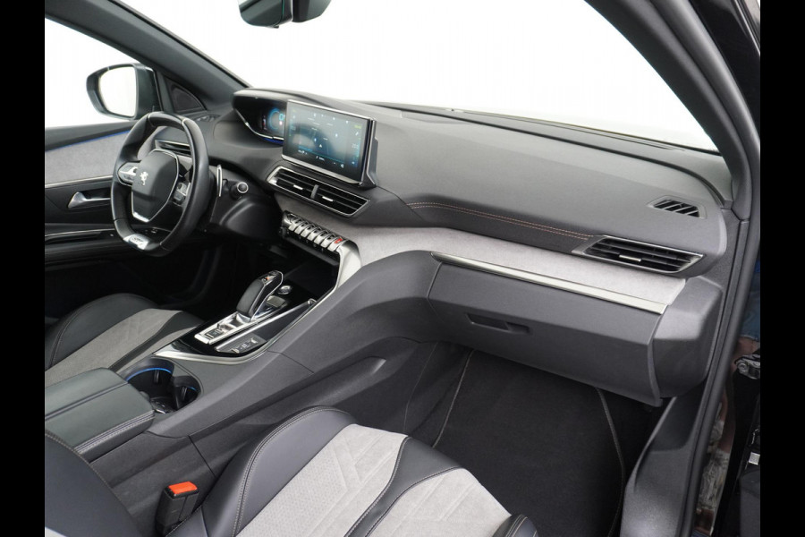 Peugeot 3008 1.6 HYbrid 225 GT VAN: 26.900,- VOOR 23.330,- UW HERFSTVOORDEEL: 3.570,- Plug-in Hybride | Navi | Camera | Adaptieve Cruisecontrol | 12 mnd BOVAG-garantie