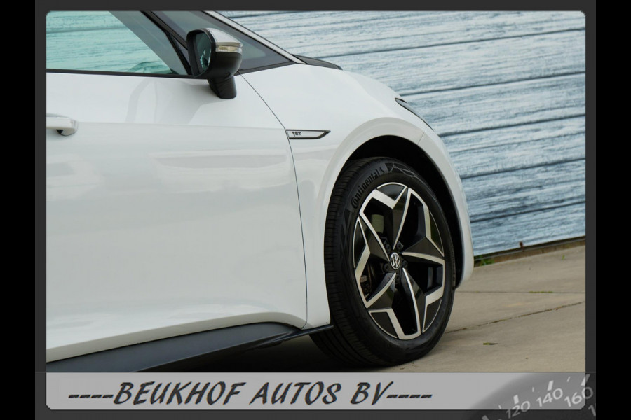 Volkswagen ID.3 First Plus 58 kWh Trekhaak Camera Carplay