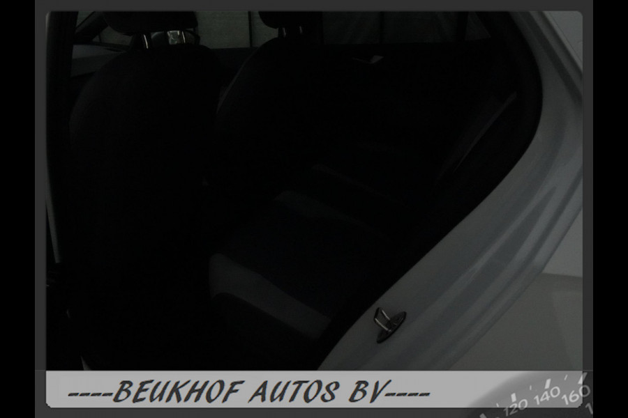 Volkswagen ID.3 First Plus 58 kWh Trekhaak Camera Carplay