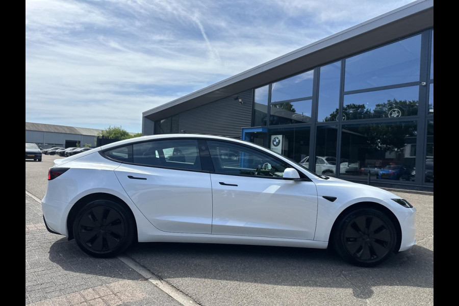 Tesla Model 3 RWD 60 kWh 1e eigenaar | Origineel Nederlandse auto met NAP | Fabrieksgarantie tot 04-2028 |