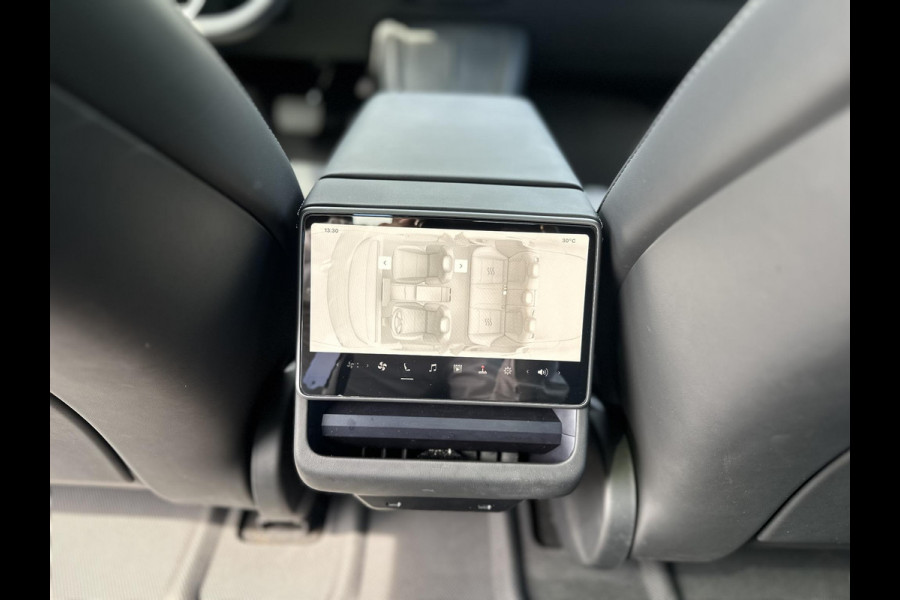 Tesla Model 3 RWD 60 kWh 1e eigenaar | Origineel Nederlandse auto met NAP | Fabrieksgarantie tot 04-2028 |