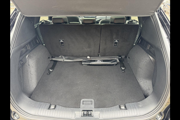 Ford Kuga 2.5 FHEV ST-Line X 190pk | Driver Assistance Pack | Winterpack | Panoramadak | Technology Pack | Geen Stekker nodig | All Season banden