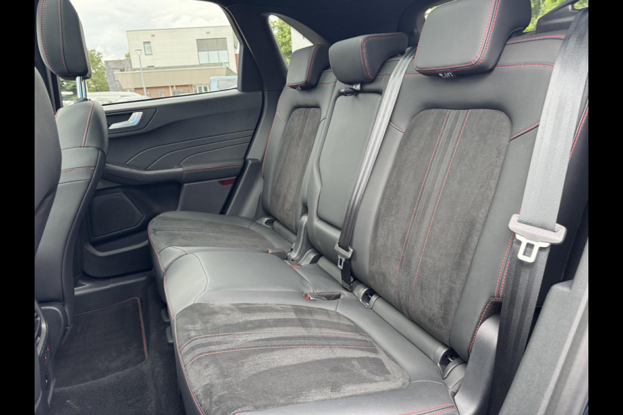 Ford Kuga 2.5 FHEV ST-Line X 190pk | Driver Assistance Pack | Winterpack | Panoramadak | Technology Pack | Geen Stekker nodig | All Season banden