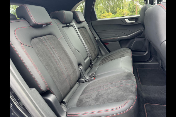 Ford Kuga 2.5 FHEV ST-Line X 190pk | Driver Assistance Pack | Winterpack | Panoramadak | Technology Pack | Geen Stekker nodig | All Season banden