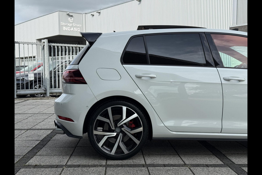 Volkswagen Golf 2.0 TSI Aut. GTI Performance | DYN Audio | Panorama | Carplay |