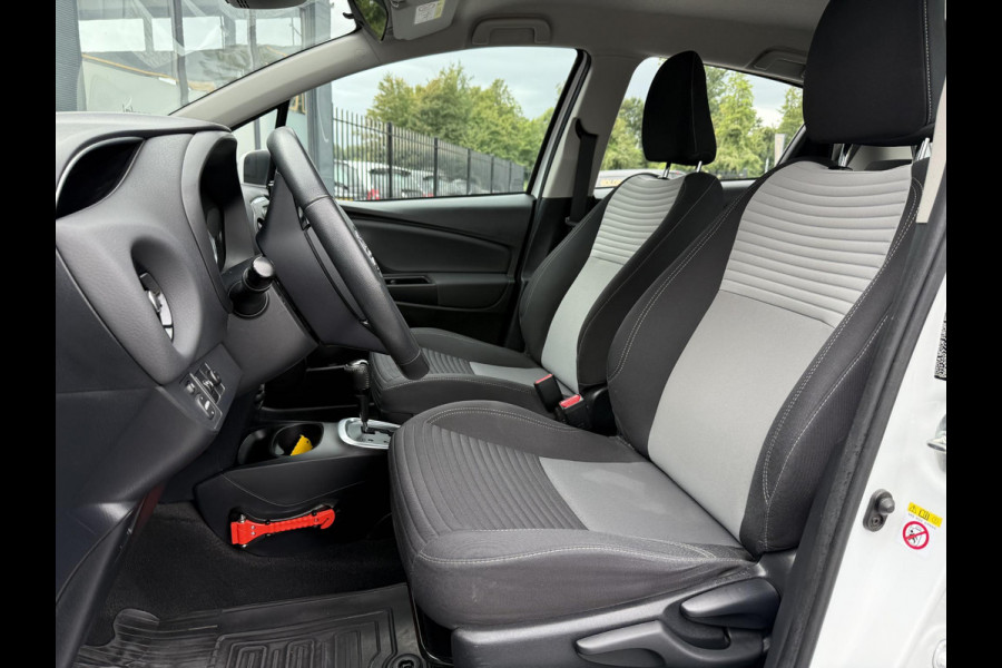 Toyota Yaris 1.5 Hybrid Design Sport Navi,Camera,Clima,Cruise,Lm velgen,Apk tot 06-2026
