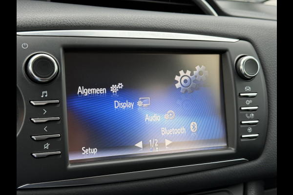 Toyota Yaris 1.5 Hybrid Design Sport Navi,Camera,Clima,Cruise,Lm velgen,Apk tot 06-2026
