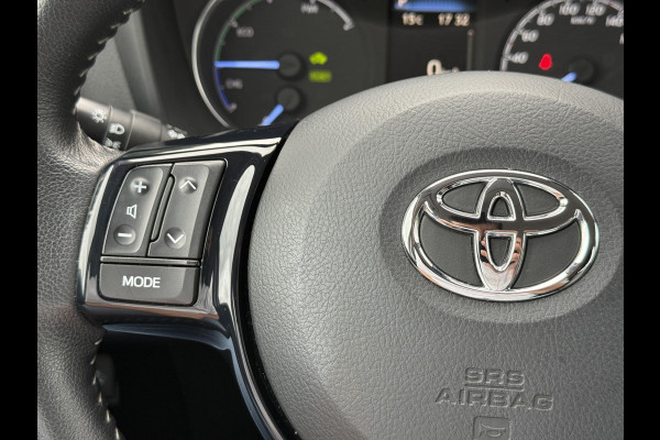 Toyota Yaris 1.5 Hybrid Design Sport Navi,Camera,Clima,Cruise,Lm velgen,Apk tot 06-2026