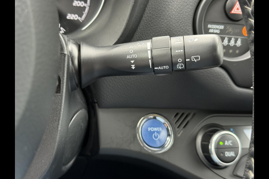Toyota Yaris 1.5 Hybrid Design Sport Navi,Camera,Clima,Cruise,Lm velgen,Apk tot 06-2026