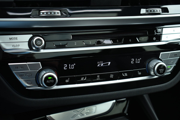 BMW X3 xDrive30i M-Sport Pano Trekh ACC HUD 360 Adp-demping