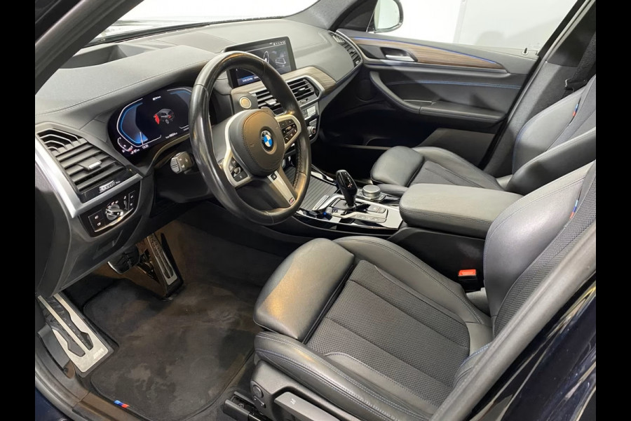 BMW X3 xDrive30e M-SPORT ** ADAPT LED, NAVI+, PANORAMA, TREKH, 20-inch LMV, CARBON SCHWARZ ** 1e EIG ** ** INFORMEER OOK NAAR ONZE AANTREKKELIJKE FINANCIAL-LEASE TARIEVEN **
