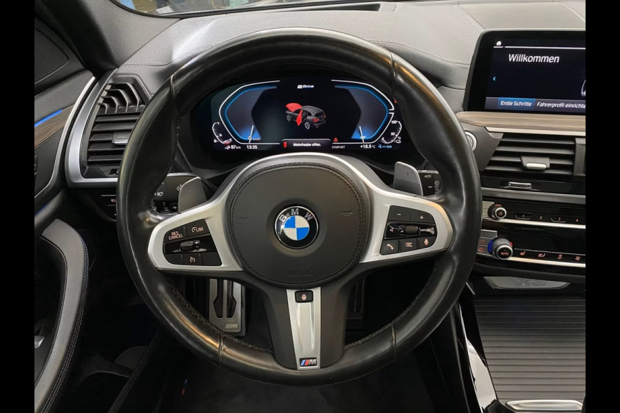 BMW X3 xDrive30e M-SPORT ** ADAPT LED, NAVI+, PANORAMA, TREKH, 20-inch LMV, CARBON SCHWARZ ** 1e EIG ** ** INFORMEER OOK NAAR ONZE AANTREKKELIJKE FINANCIAL-LEASE TARIEVEN **