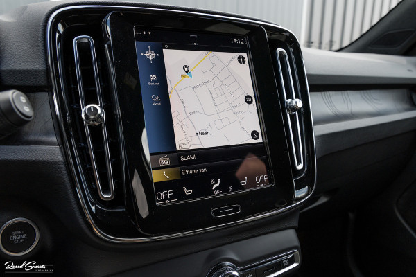 Volvo XC40 1.5 T4 Plug-in hybrid Plus Dark | Memory | Apple Carplay | Keyless Entry |