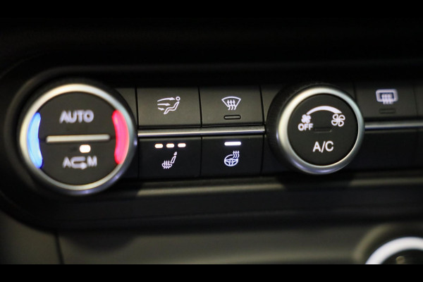 Alfa Romeo Stelvio 2.9 V6 AWD Quadrifoglio / 510 Pk / Acc / Lane Assist / Carbon / Camera / Open Panoramadak / Led / Pdc / 21 Inch