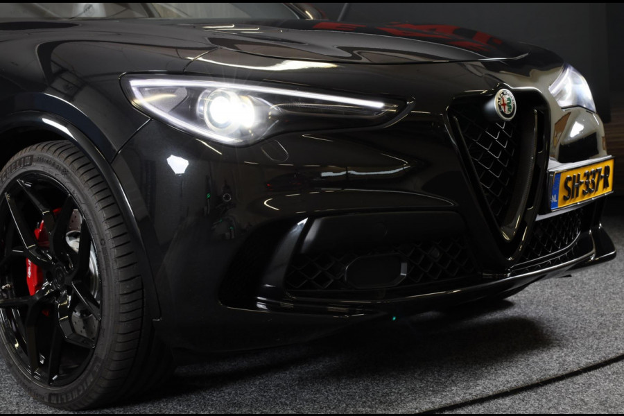 Alfa Romeo Stelvio 2.9 V6 AWD Quadrifoglio / 510 Pk / Acc / Lane Assist / Carbon / Camera / Open Panoramadak / Led / Pdc / 21 Inch