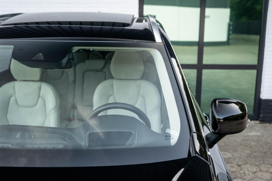 Volvo XC90 2.0 T8 Recharge AWD Inscription 455pk Massage B&W