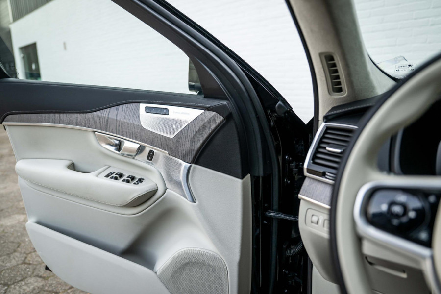 Volvo XC90 2.0 T8 Recharge AWD Inscription 455pk Massage B&W