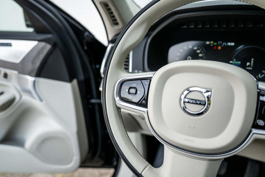 Volvo XC90 2.0 T8 Recharge AWD Inscription 455pk Massage B&W