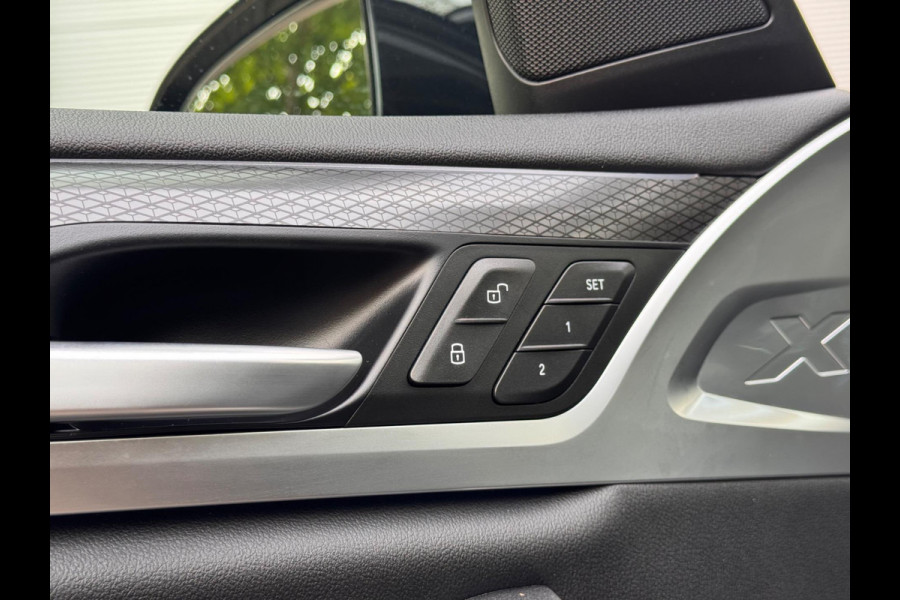 BMW X3 XDrive30e High Executive Pano/Memory/360