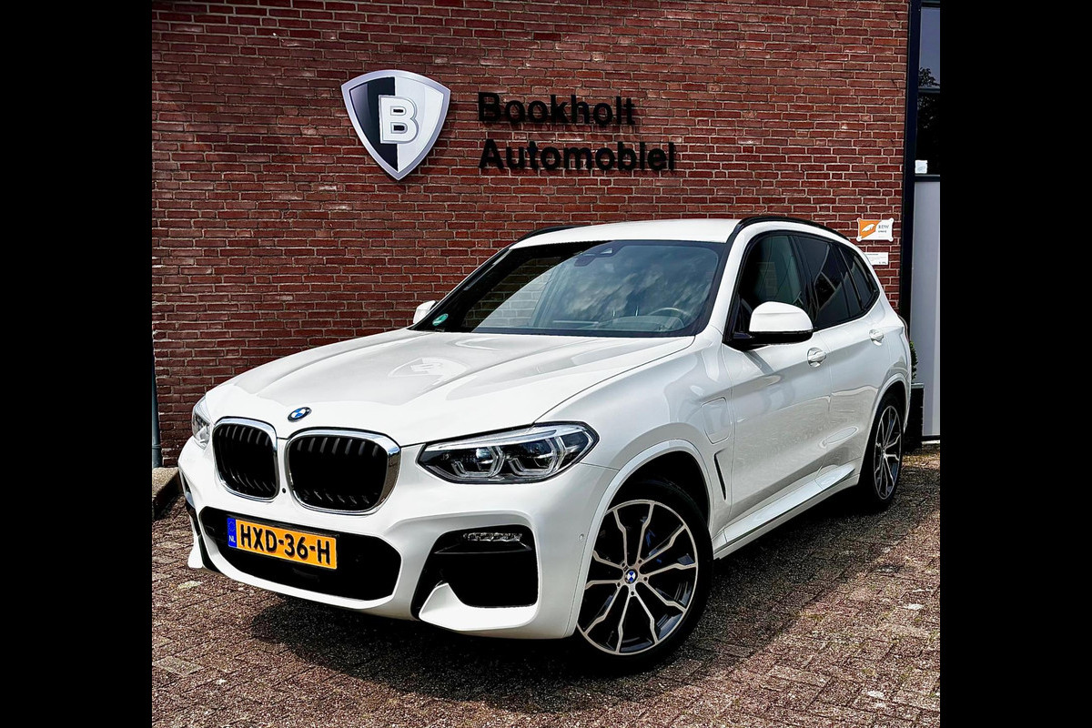 BMW X3 XDrive30e M-sport, Camera, ACC, Harman K. (BTW) BMW X3 XDrive30e M-sport, Camera, ACC, Harman K. (BTW)