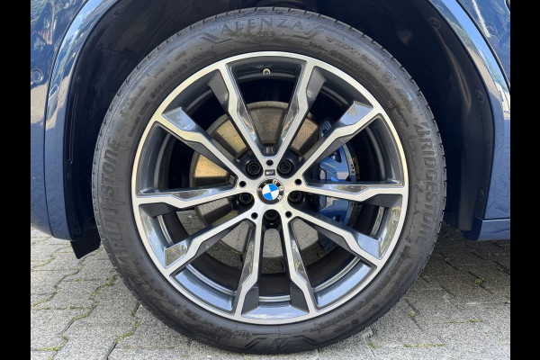 BMW X3 xDrive30e M-SPORT ** ADAPT LED, NAVI+, PANORAMA, TREKH, 20-inch LMV, PHYTONIC BLAU ** 1e EIG ** ** INFORMEER OOK NAAR ONZE AANTREKKELIJKE FINANCIAL-LEASE TARIEVEN **