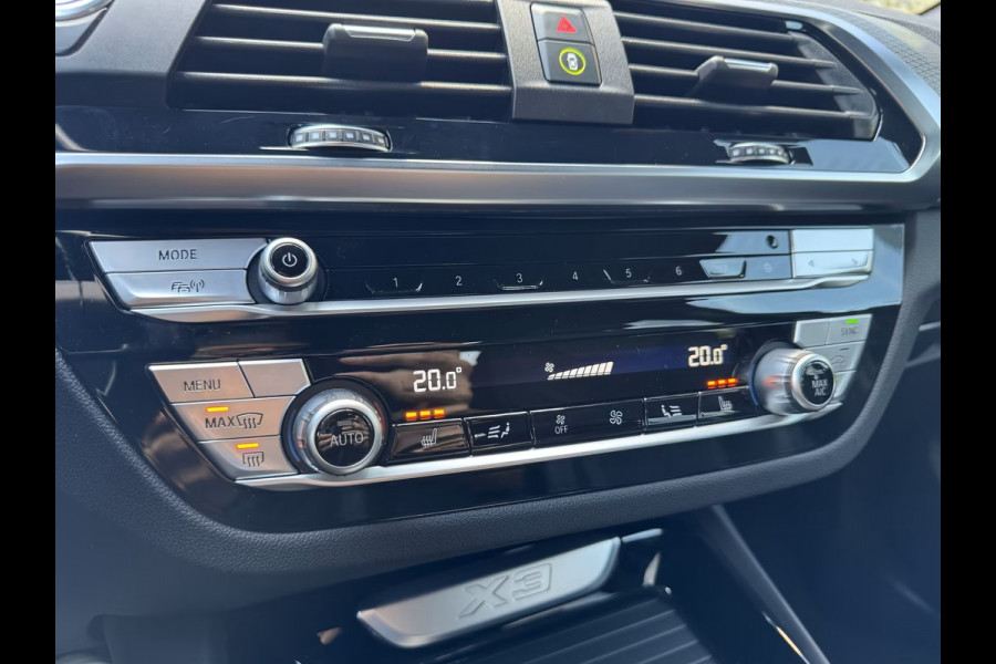 BMW X3 xDrive30e M-SPORT ** ADAPT LED, NAVI+, PANORAMA, TREKH, 20-inch LMV, PHYTONIC BLAU ** 1e EIG ** ** INFORMEER OOK NAAR ONZE AANTREKKELIJKE FINANCIAL-LEASE TARIEVEN **