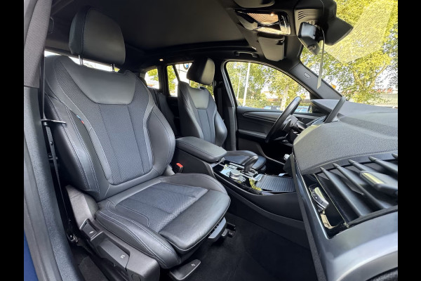 BMW X3 xDrive30e M-SPORT ** ADAPT LED, NAVI+, PANORAMA, TREKH, 20-inch LMV, PHYTONIC BLAU ** 1e EIG ** ** INFORMEER OOK NAAR ONZE AANTREKKELIJKE FINANCIAL-LEASE TARIEVEN **