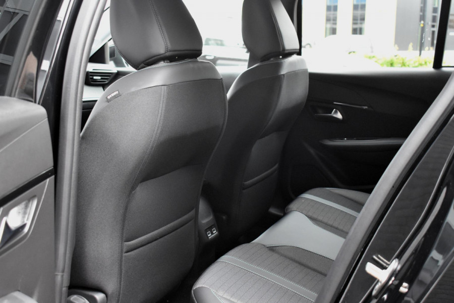 Peugeot 208 1.2 PureTech 100PK Aut. Allure Carplay | Camera | PDC | Incl. garantie