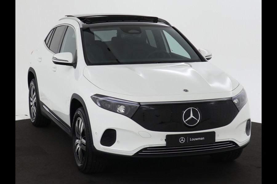 Mercedes-Benz EQA 250+ Business Line LIMITED 71 kWh | Trekhaak | Parkeerpakket met achteruitrijcamera | EASY PACK achterklep | Extra USB-poorten | Sfeerverlichting | Dodehoekassistent | Verwarmde stoelen vooraan |