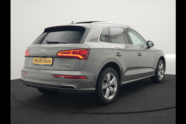 Audi Q5 50 TFSI e Quattro S Line Plug In Hybrid 299pk Dealer O.H PHEV | Panodak | Adaptive Cruise | Head Up | Camera | Virtual | Apple Carplay | Keyless | 19" L.M |