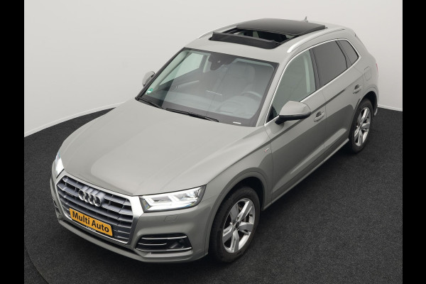 Audi Q5 50 TFSI e Quattro S Line Plug In Hybrid 299pk Dealer O.H PHEV | Panodak | Adaptive Cruise | Head Up | Camera | Virtual | Apple Carplay | Keyless | 19" L.M |