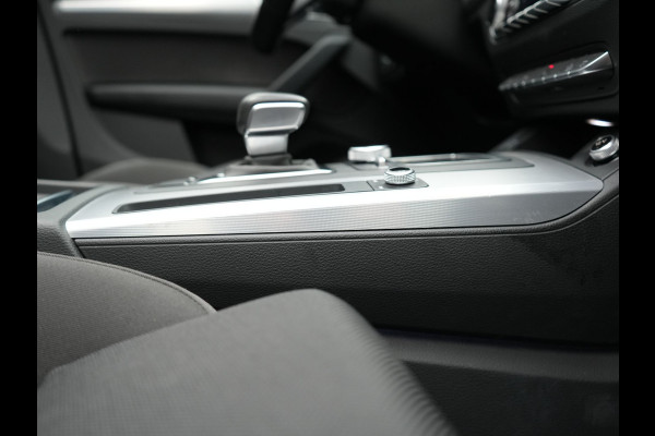 Audi Q5 50 TFSI e Quattro S Line Plug In Hybrid 299pk Dealer O.H PHEV | Panodak | Adaptive Cruise | Head Up | Camera | Virtual | Apple Carplay | Keyless | 19" L.M |