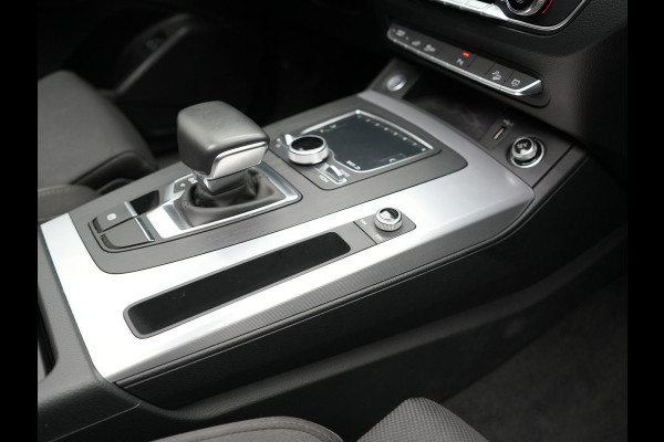 Audi Q5 50 TFSI e Quattro S Line Plug In Hybrid 299pk Dealer O.H PHEV | Panodak | Adaptive Cruise | Head Up | Camera | Virtual | Apple Carplay | Keyless | 19" L.M |