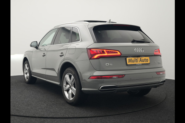 Audi Q5 50 TFSI e Quattro S Line Plug In Hybrid 299pk Dealer O.H PHEV | Panodak | Adaptive Cruise | Head Up | Camera | Virtual | Apple Carplay | Keyless | 19" L.M |
