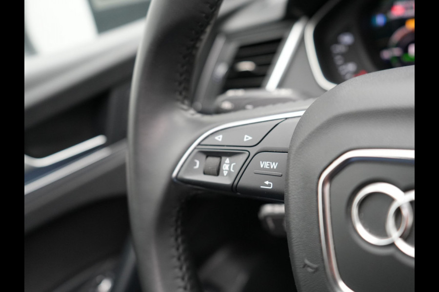 Audi Q5 50 TFSI e Quattro S Line Plug In Hybrid 299pk Dealer O.H PHEV | Panodak | Adaptive Cruise | Head Up | Camera | Virtual | Apple Carplay | Keyless | 19" L.M |
