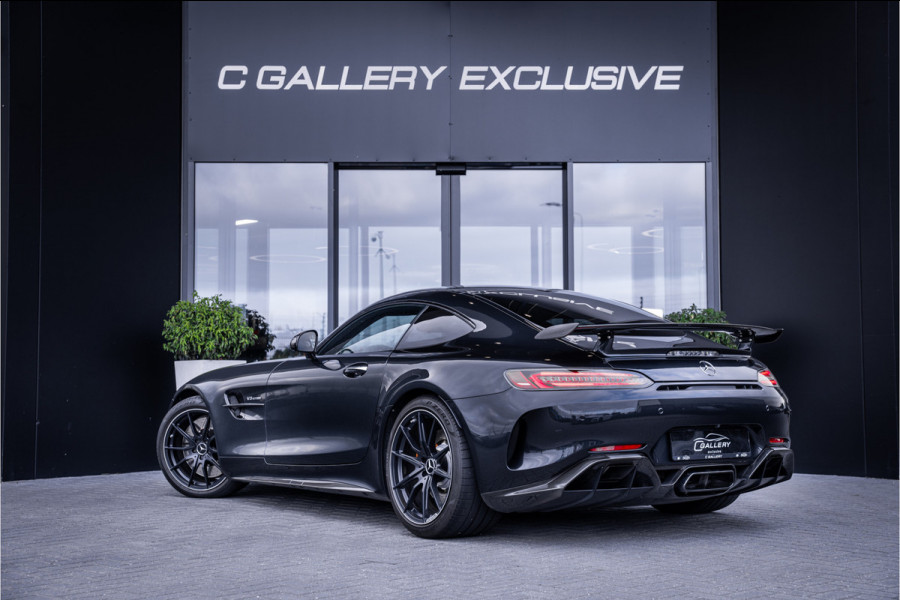 Mercedes-Benz AMG GT 4.0 R - Manufaktur Magnetiet zwart | Carbon | Burmester | Alcantara