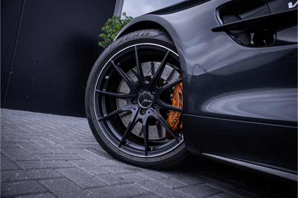 Mercedes-Benz AMG GT 4.0 R - Manufaktur Magnetiet zwart | Carbon | Burmester | Alcantara