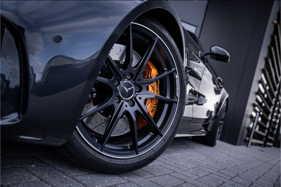 Mercedes-Benz AMG GT 4.0 R - Manufaktur Magnetiet zwart | Carbon | Burmester | Alcantara