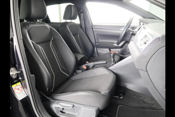 Volkswagen Polo 1.0 TSI Highline Business R 95 pk | Navigatie | Panoramadak | Parkeersensoren | Achteruitrijcamera | LED koplampen | Voll. digitaal instrumentenpaneel |