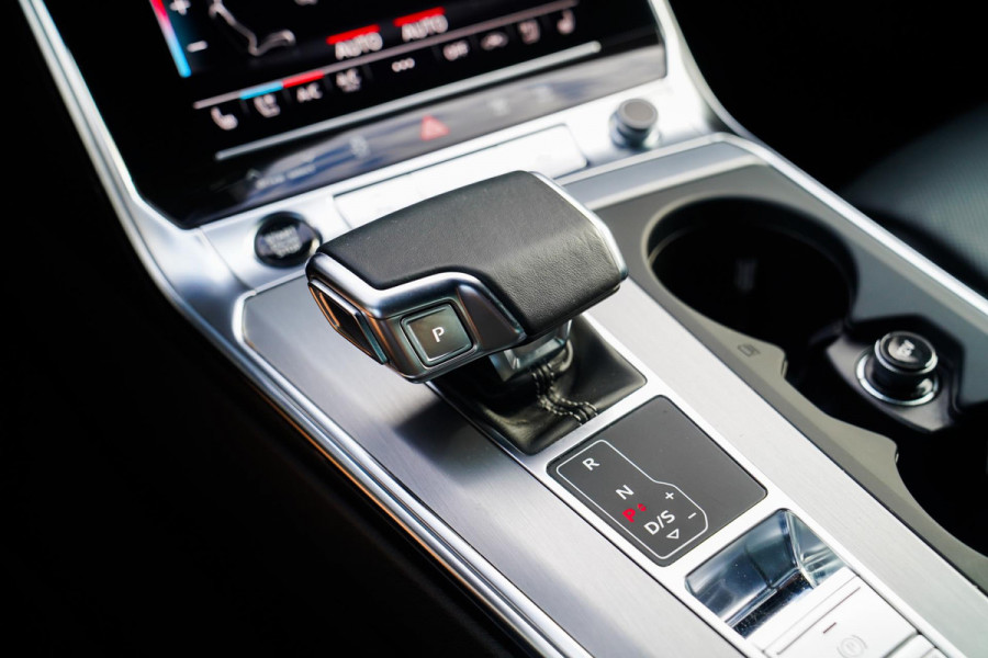 Audi A6 Limousine 50 TFSI e quattro S edition | Massage | Stoelverkoeling
