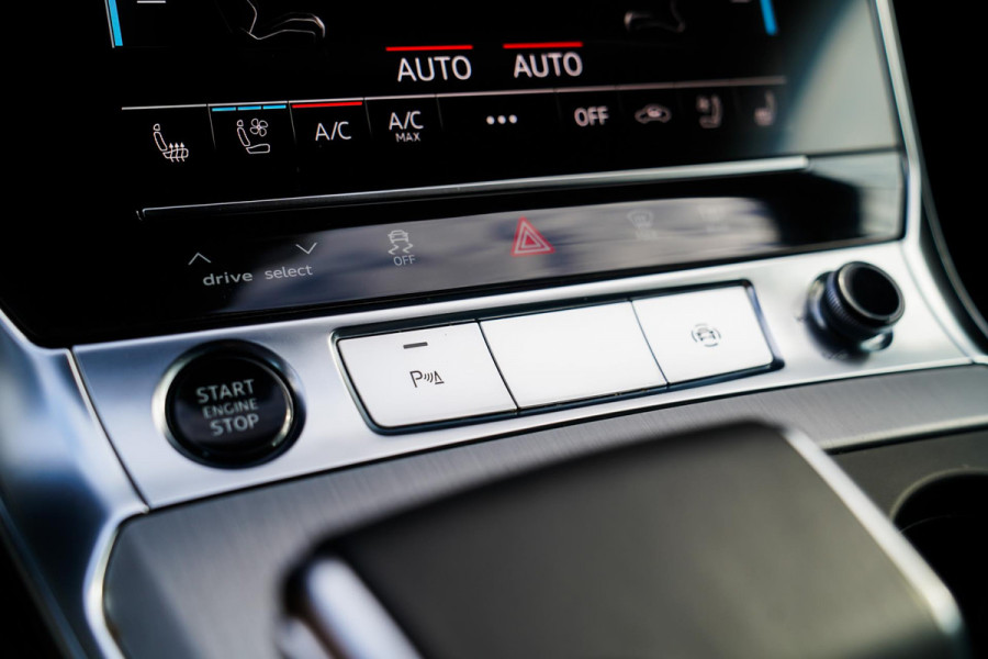 Audi A6 Limousine 50 TFSI e quattro S edition | Massage | Stoelverkoeling