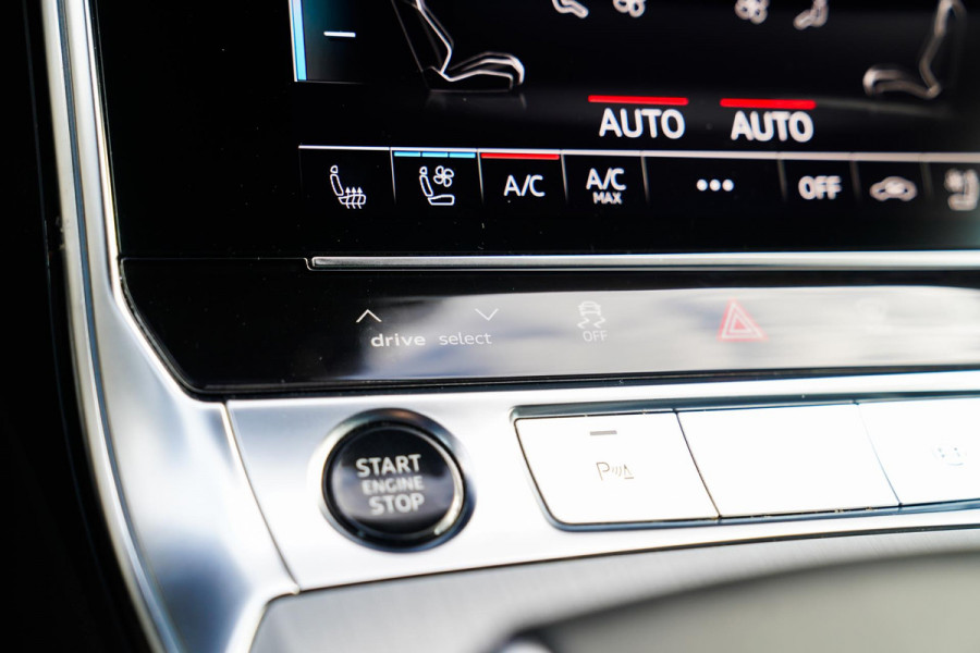 Audi A6 Limousine 50 TFSI e quattro S edition | Massage | Stoelverkoeling
