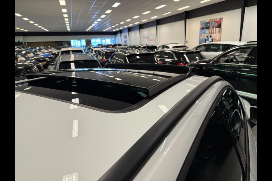 Audi Q3 35 TFSI S-LINE BLACK-LINE 20'' PANO/DAB/CARPLAY/STOEL-M/CAM/LED///